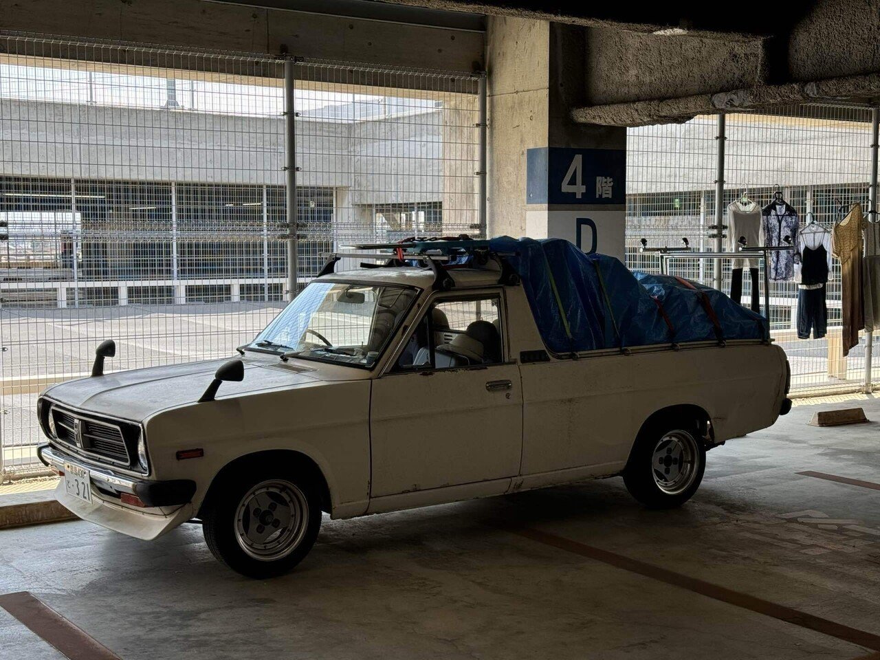 帰りの車、まだ積める