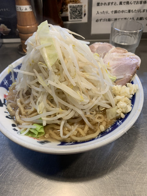 ラーメン大 蕨店の写真1