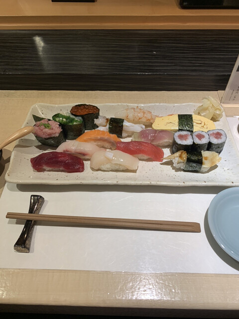 すし 二乃宮の写真1