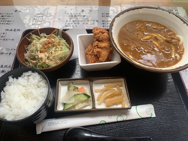 芳味亭の写真2