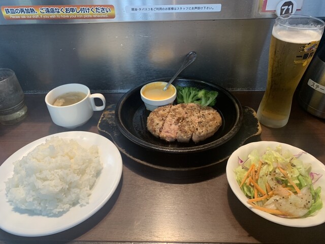 いきなりステーキ 池袋西口店の写真1