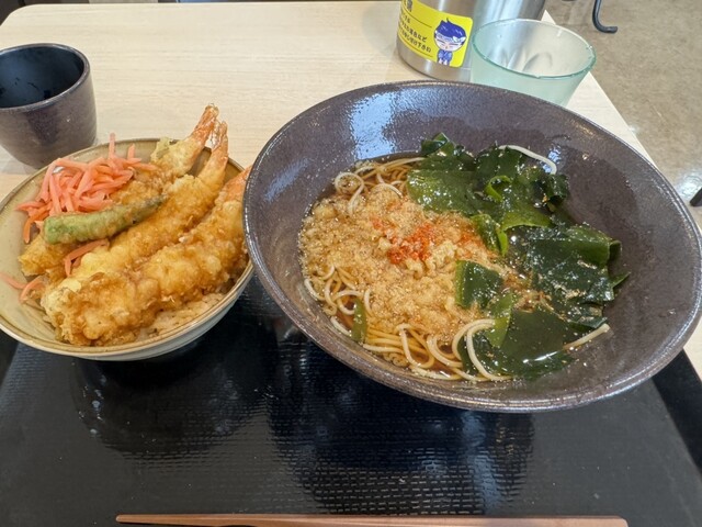 ゆで太郎 鷲宮店の写真1