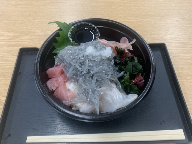おさかな共和国 えびす丸の写真1