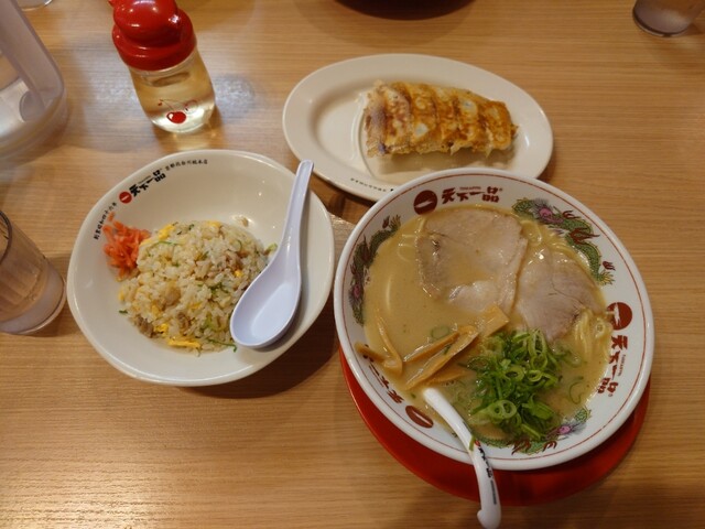 天下一品 三郷店の写真2