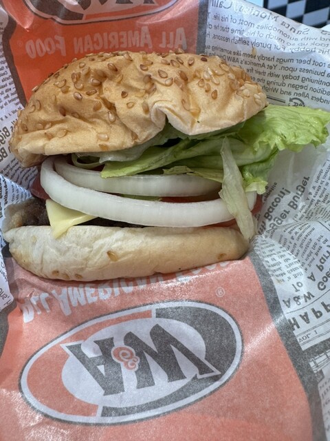 A&W イーアス沖縄豊崎店の写真3